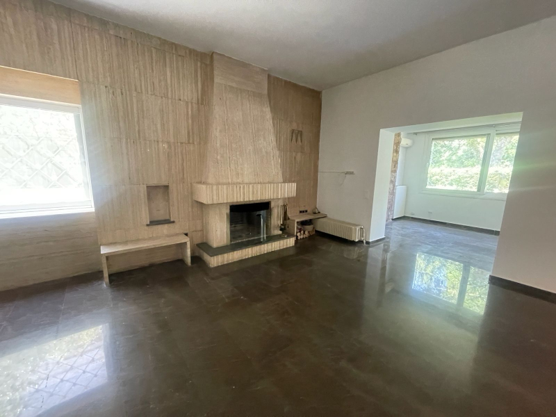 property-img